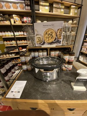 Williams-Sonoma by null