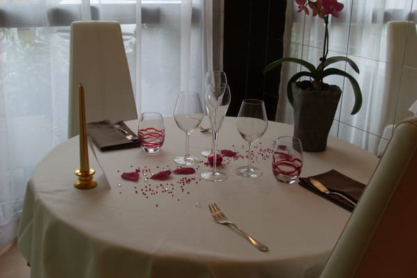 Hotel De La Marne by null