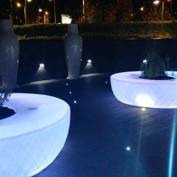 Aura - Spanish Near Me - Zaragoza, Z