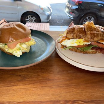 Nûrish - Lox egg and cheese sandwich & turkey bacon, egg, cheese and avocado croissant - Vegan Near Me - Jersey City, New Jersey
