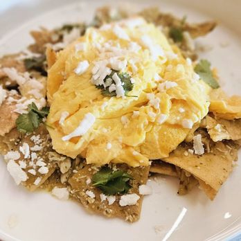 AM/FM - Chilaquiles - Diners Near Me - Dallas, Texas AM/FM - Chilaquiles - Diners Near Me - Dallas, Texas