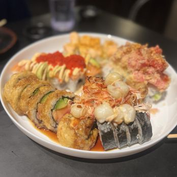 Shoyu - All the rolls were excellent - Sushi Bars Near Me - Park City, Utah Shoyu - All the rolls were excellent - Sushi Bars Near Me - Park City, Utah