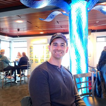 Surf Restaurant - Bar area - Seafood Near Me - Portsmouth, New Hampshire Surf Restaurant - Bar area - Seafood Near Me - Portsmouth, New Hampshire
