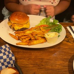 The Bavarian Lodge - Classic Pub Burger