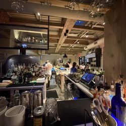 Sho Pizza Bar - Inside