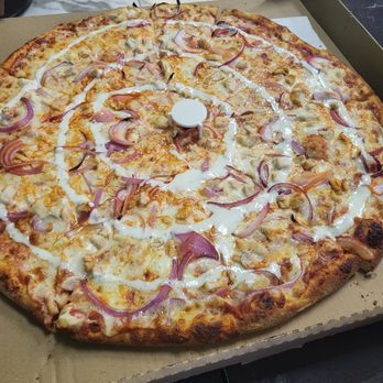 Giant Pizza - Buffalo chicken 20' - Pizza Near Me - San Diego, California Giant Pizza - Buffalo chicken 20' - Pizza Near Me - San Diego, California