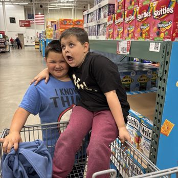 BJ's Wholesale Club - Wholesale Stores Near Me - Blasdell, New York