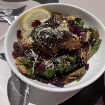 The Pearl Kitchen & Bar - Crispy Brussels Sprouts - Seafood Near Me - Bluffton, South Carolina The Pearl Kitchen & Bar - Crispy Brussels Sprouts - Seafood Near Me - Bluffton, South Carolina