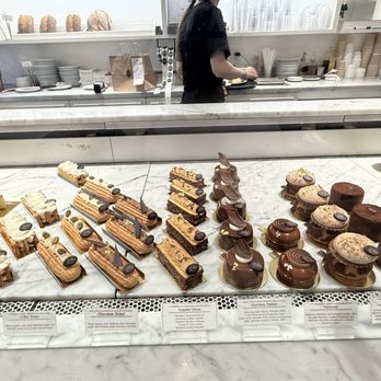 Maison Alyzée - Bakeries Near Me - Burlingame, California Maison Alyzée - Bakeries Near Me - Burlingame, California
