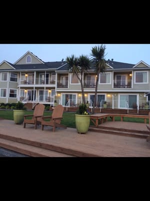 Inn of the Four Winds by null