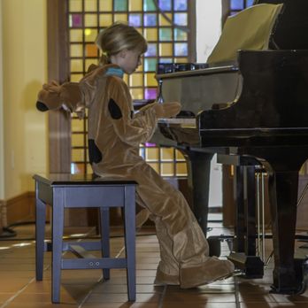 Juliets Piano Studio - Costume Recital at San Clemente Presbyterian Church - Musical Instruments & Teachers Near Me