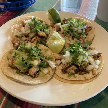 Mia's Bakery - Chicken Street Tacos - Bakeries Near Me - Twin Falls, Idaho