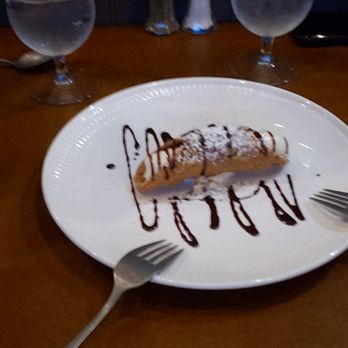 Zio Sal - Cannoli. Best one I've had. - Italian Near Me - Redmond, Washington
