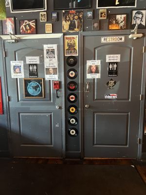 Ate Track Bar & Grill by null