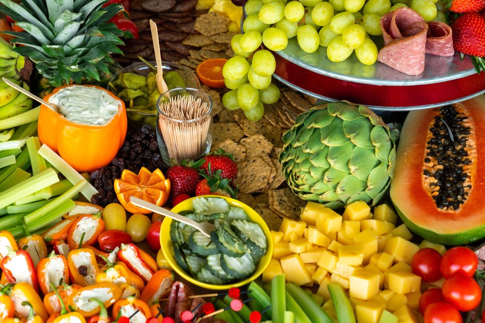 LUSCIOUS NIBBLES AND NOSH Updated May 2024 12 Photos Cleveland