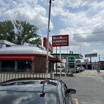 White Manna - Burgers Near Me - Hackensack, New Jersey