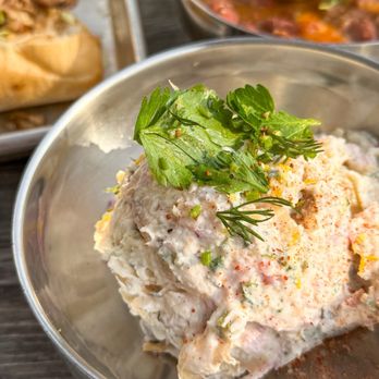 Vic & Al's - Potato Salad - Cajun/Creole Near Me - Austin, Texas