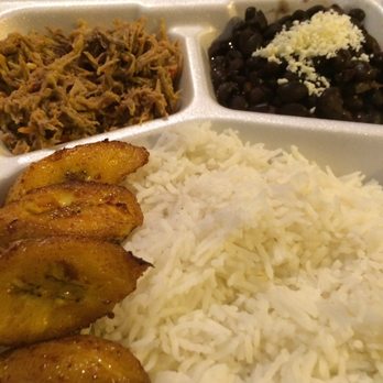 Arrechissimo Restaurant - Plato Typical - Venezuelan Near Me - Cincinnati, Ohio