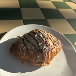 La La Island - Chocolate almond croissant - yum!