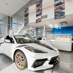 Ross Downing Chevrolet - Showroom Floor