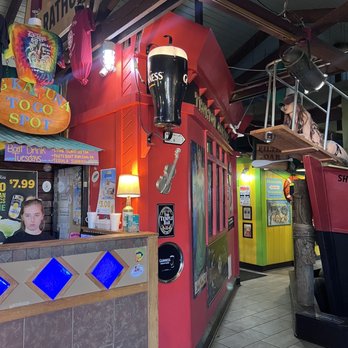 Mike's Place - Halllway - American Near Me - Kent, Ohio