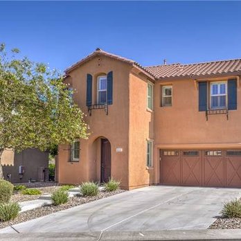 Jackie Valiente - LPT Realty - Real Estate Agents Near Me - Las Vegas, Nevada
