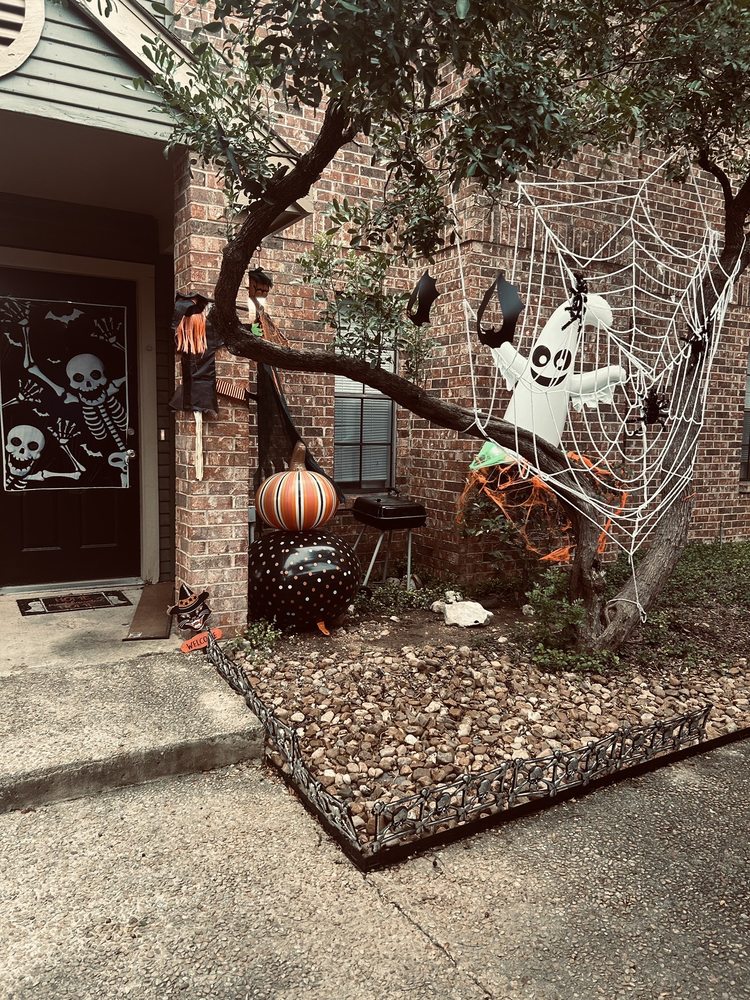 CONNEMARA ESTATES APARTMENTS Updated May 2024 27 Photos & 22