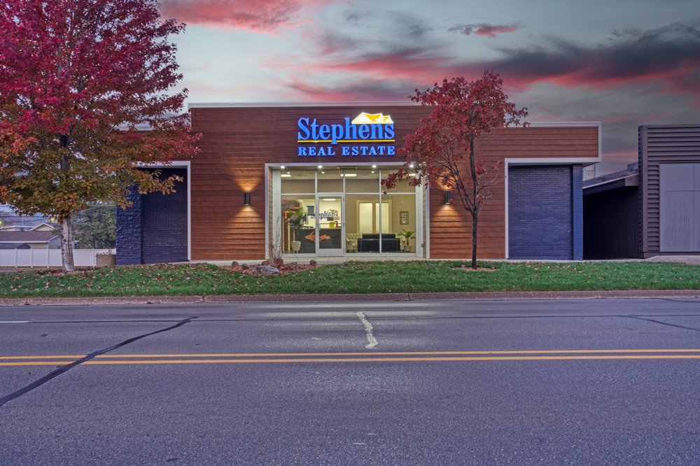 STEPHENS REAL ESTATE 1320 Carpenter Ave, Iron Mountain, Michigan