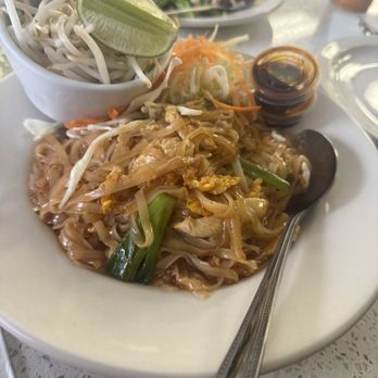 Garden Thai Rialto - Pad Thai - Thai Near Me - Rialto, California Garden Thai Rialto - Pad Thai - Thai Near Me - Rialto, California