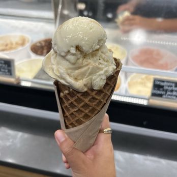 Revival Ice Cream - Bee's Knees - Ice Cream & Frozen Yogurt Near Me - Monterey, California Revival Ice Cream - Bee's Knees - Ice Cream & Frozen Yogurt Near Me - Monterey, California