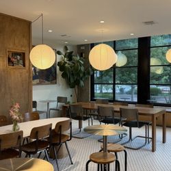 Fifth Vessel Coffee - Inside