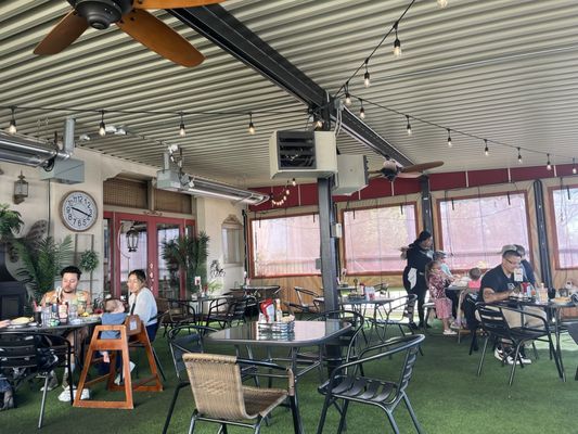 Bread Winner's Cafe and Catering by null