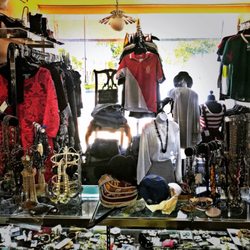 Infinite Boutique - All kind of clothing and custom jewelry.