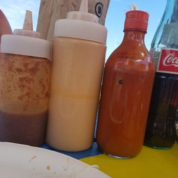 El Rey Del Mar - Amazing sauces..and a Mexican coke!! - Mexican Near Me - Kapaa, Hawaii