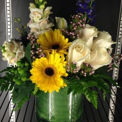 Tuckahoe Florist - Fun springtime arrangement made by Tuckahoe Florist!