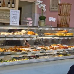 Patisserie Salzburg Of Stamford - Their chicken quesadilla and Parmesan chicken are great!