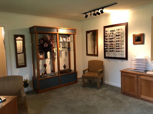 James Eye Associates