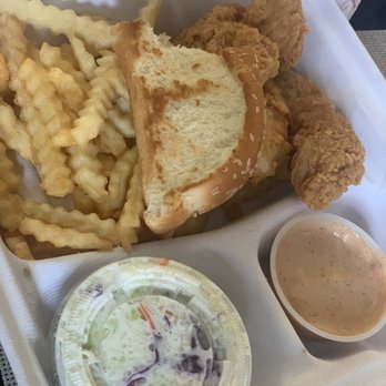 Raising Cane's Chicken Fingers - 4 piece combo - Fast Food Near Me - Gardena, California Raising Cane's Chicken Fingers - 4 piece combo - Fast Food Near Me - Gardena, California