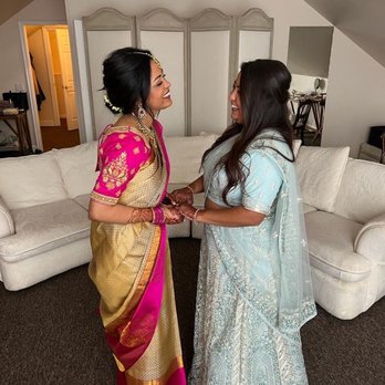 Perfect Saree Draping By Chhavi - Traditional Clothing Near Me Perfect Saree Draping By Chhavi - Traditional Clothing Near Me