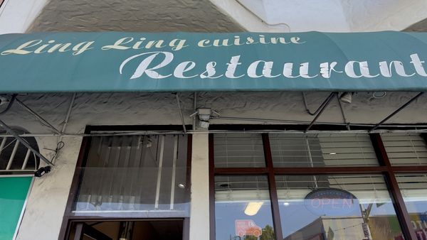 Ling Ling Cuisine Restaurant by null