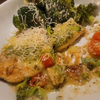Olive Garden Italian Restaurant - Grilled Chicken Margherita - Italian Near Me - Milpitas, California Olive Garden Italian Restaurant - Grilled Chicken Margherita - Italian Near Me - Milpitas, California
