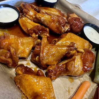 Buffalo Wild Wings - Chicken Wings Near Me - Austin, Texas
