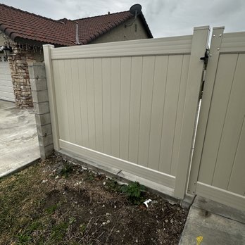 Ergeon - Leveled fence - Fences & Gates Near Me - Riverside, California