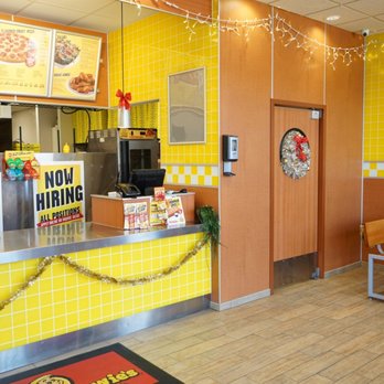 Hungry Howie's Pizza - Pizza Near Me - Fort Gratiot, Michigan Hungry Howie's Pizza - Pizza Near Me - Fort Gratiot, Michigan