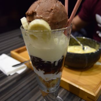 Sugar Marmalade - chocolate parfait ($5.99) - Desserts Near Me - Toronto, Ontario