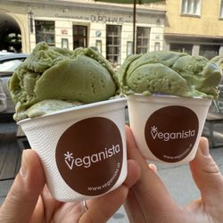 Veganista - Matcha and pistacchio ice cream