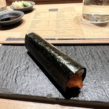 Handies Douzo - Spicy salmon handroll - Sushi Bars Near Me - Houston, Texas Handies Douzo - Spicy salmon handroll - Sushi Bars Near Me - Houston, Texas
