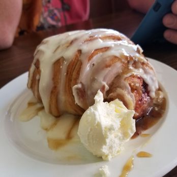 Hen House Eatery - Breakfast & Brunch Near Me - Minneapolis, Minnesota