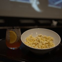 Palladio LUXE Cinema - Popcorn and a drink