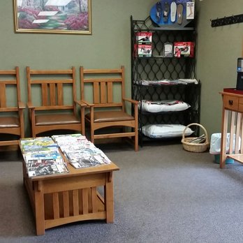 Hirota Chiropractic - Reception area - Chiropractors Near Me - Mason City, Iowa Hirota Chiropractic - Reception area - Chiropractors Near Me - Mason City, Iowa